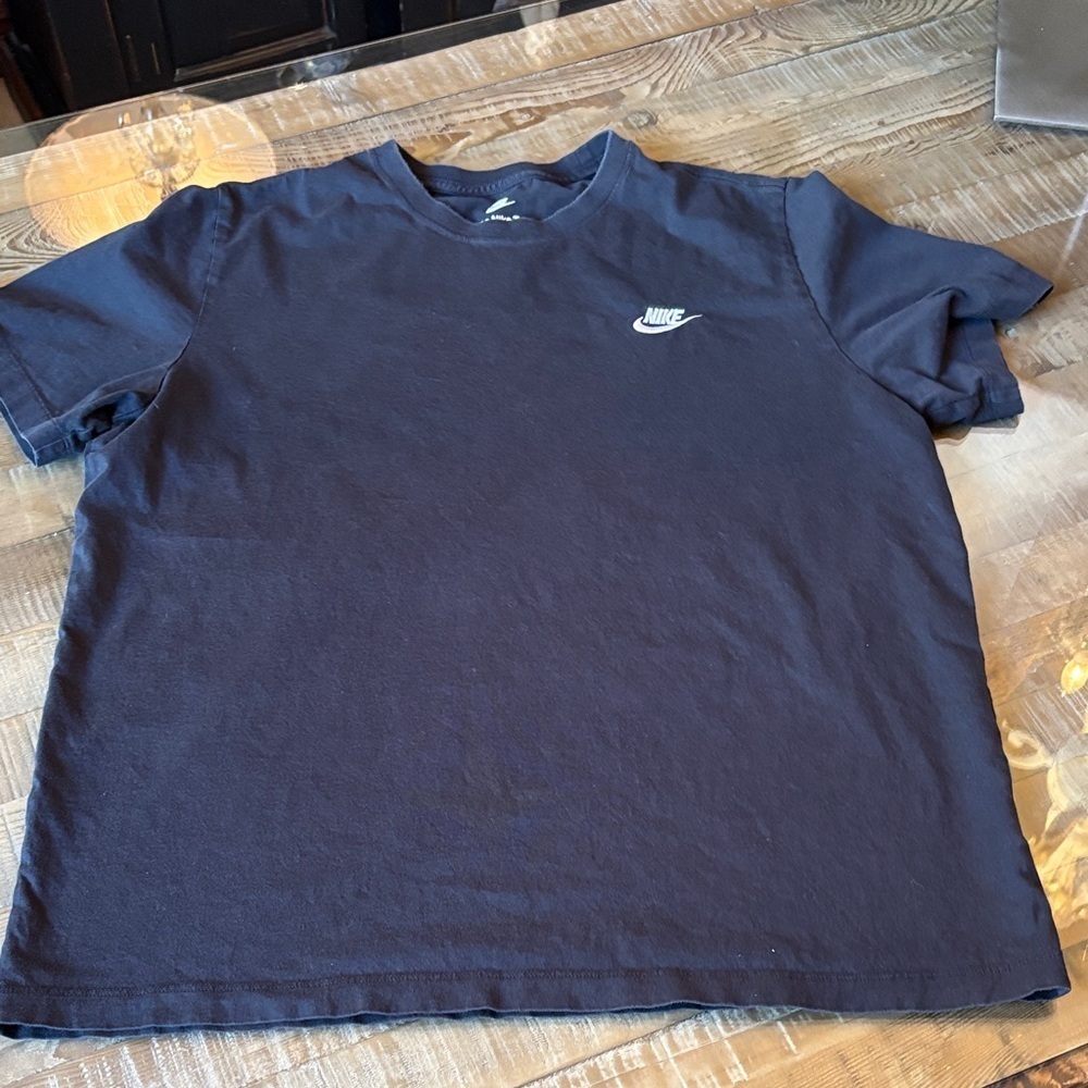 Nike black men's T - Picture 5 of 7